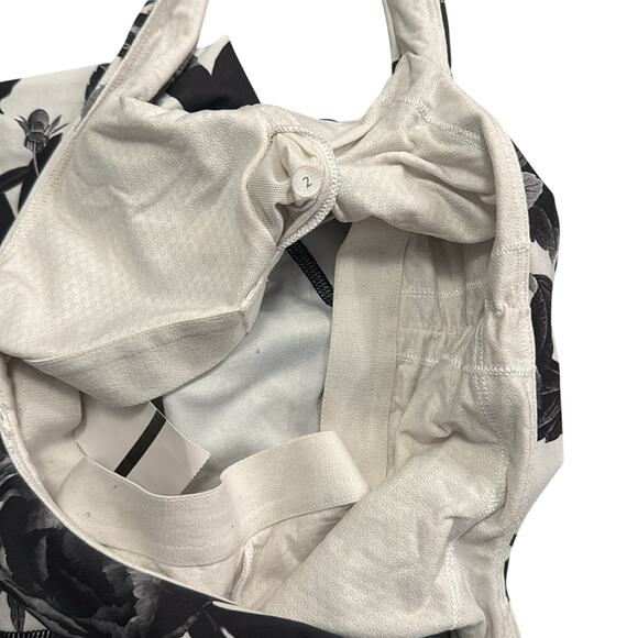 Lululemon Floral Aria Tank Size 2 - Picture 5 of 5